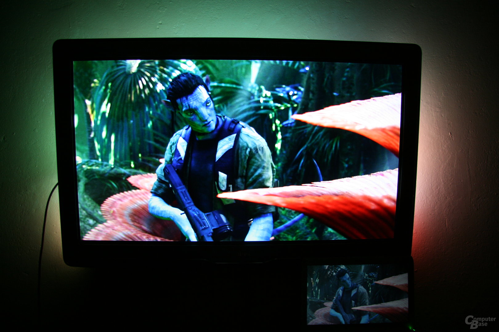 WiDi im Einsatz: Avatar vom Notebook auf TV gelegt