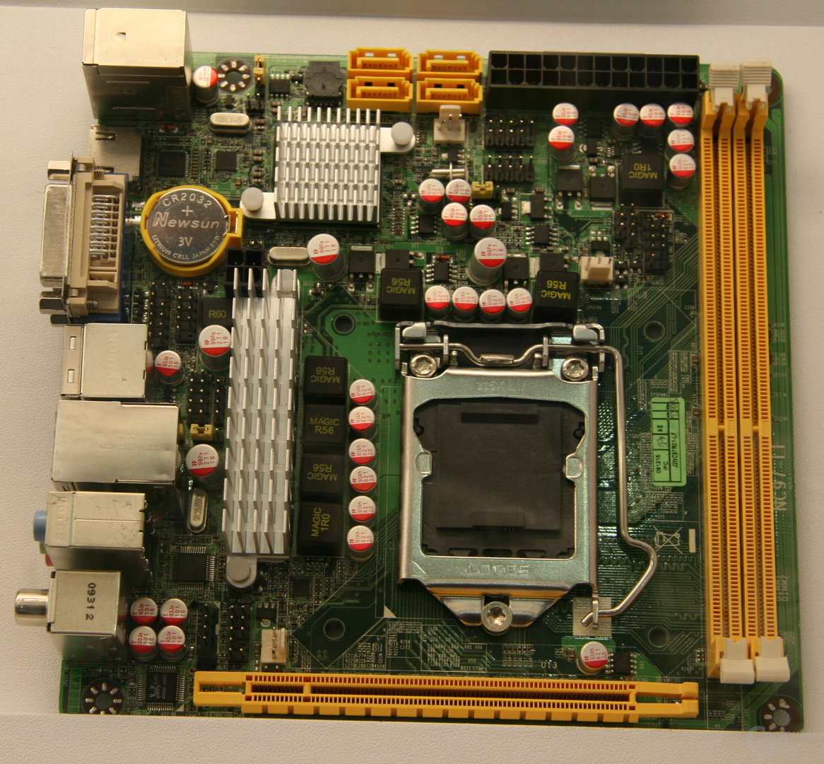 Jetways Mini-ITX-Board mit H55-Chipsatz