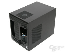 Lian Li PC-Q08 – Rückansicht links