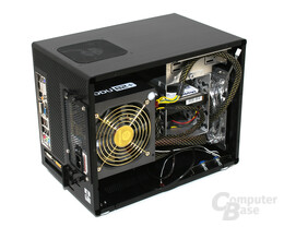Lian Li PC-Q08 – Innansicht vorn links mit Hardware