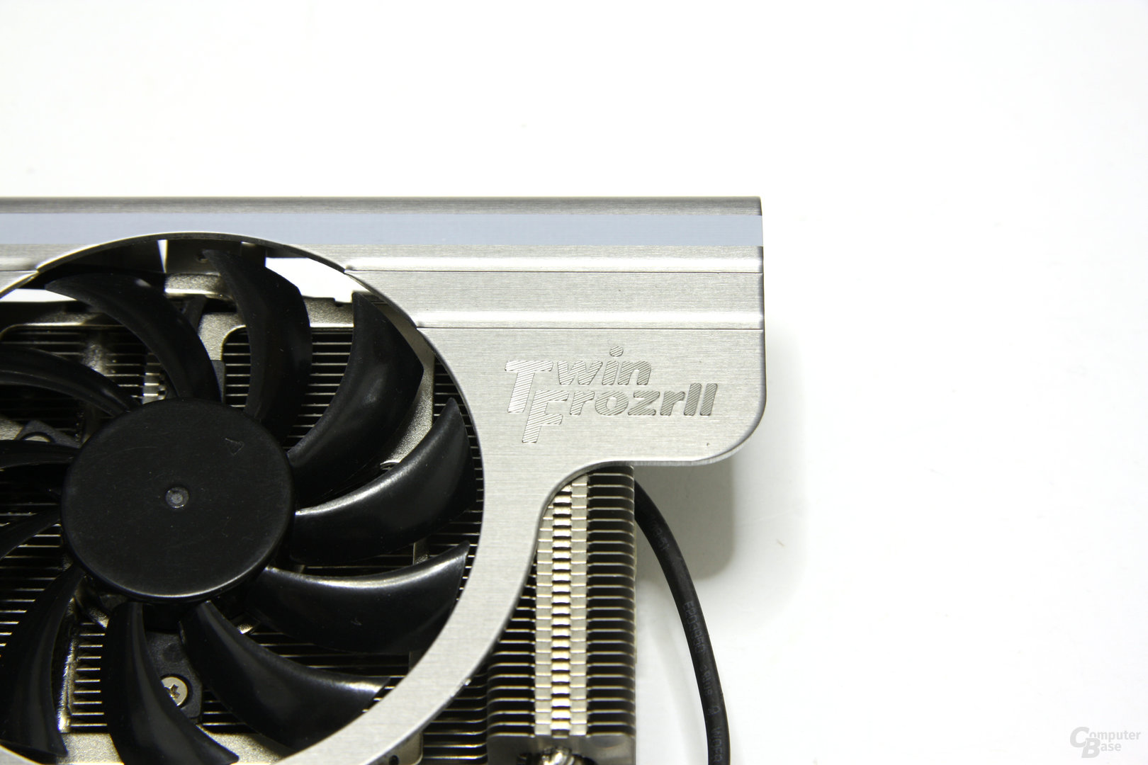 GeForce GTX 460 Hawk Twin Frozr II