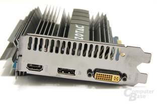 GeForce GT 430 Zone Edition Slotblech