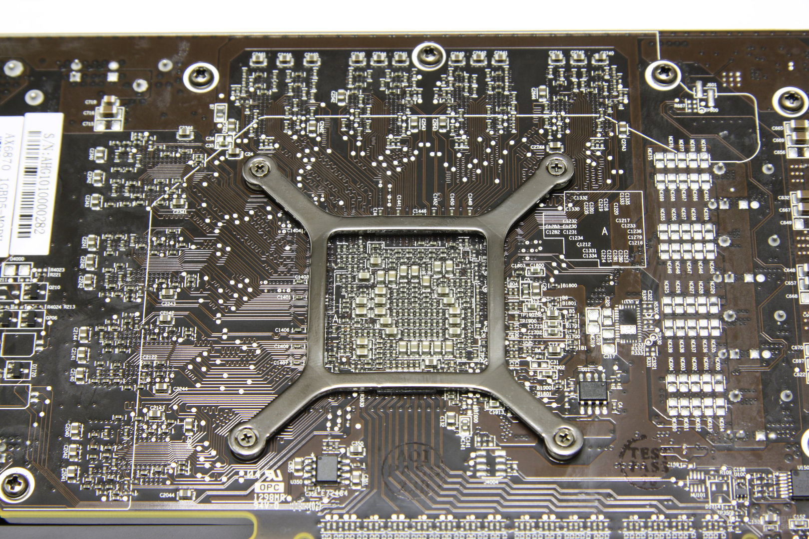 Radeon HD 6870 GPU-Rückseite