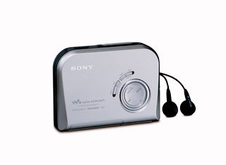 Sony WM-FX495