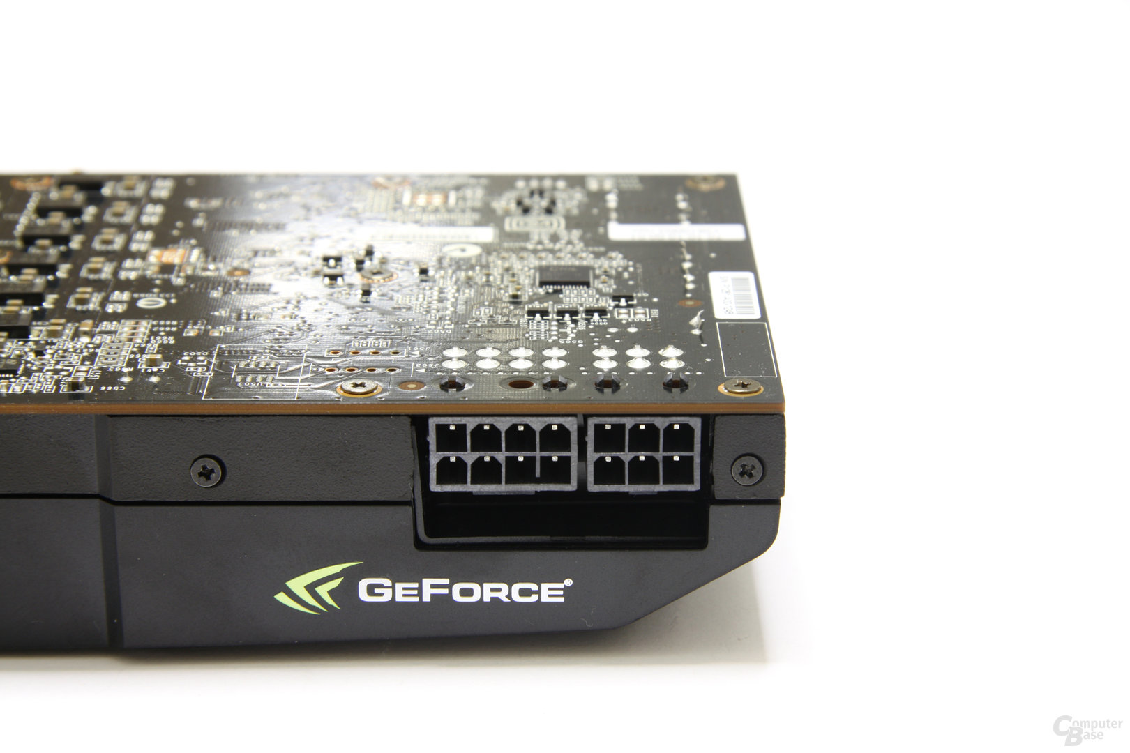 GeForce GTX 580 Stromanschlüsse