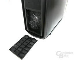 Corsair Graphite 600T – Demontierte Lüfterabdeckung in der Front
