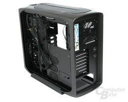 Corsair Graphite 600T – Innenraum rechts vorn