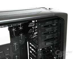 Corsair Graphite 600T – Laufwerkschächte