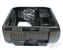 Corsair Graphite 600T – Unterboden