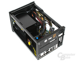 Silverstone SST-SG07B Sugo – demontierter Laufwerkhalter