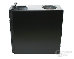 Antec Dark Fleet DF-35 – Seitenansicht rechts