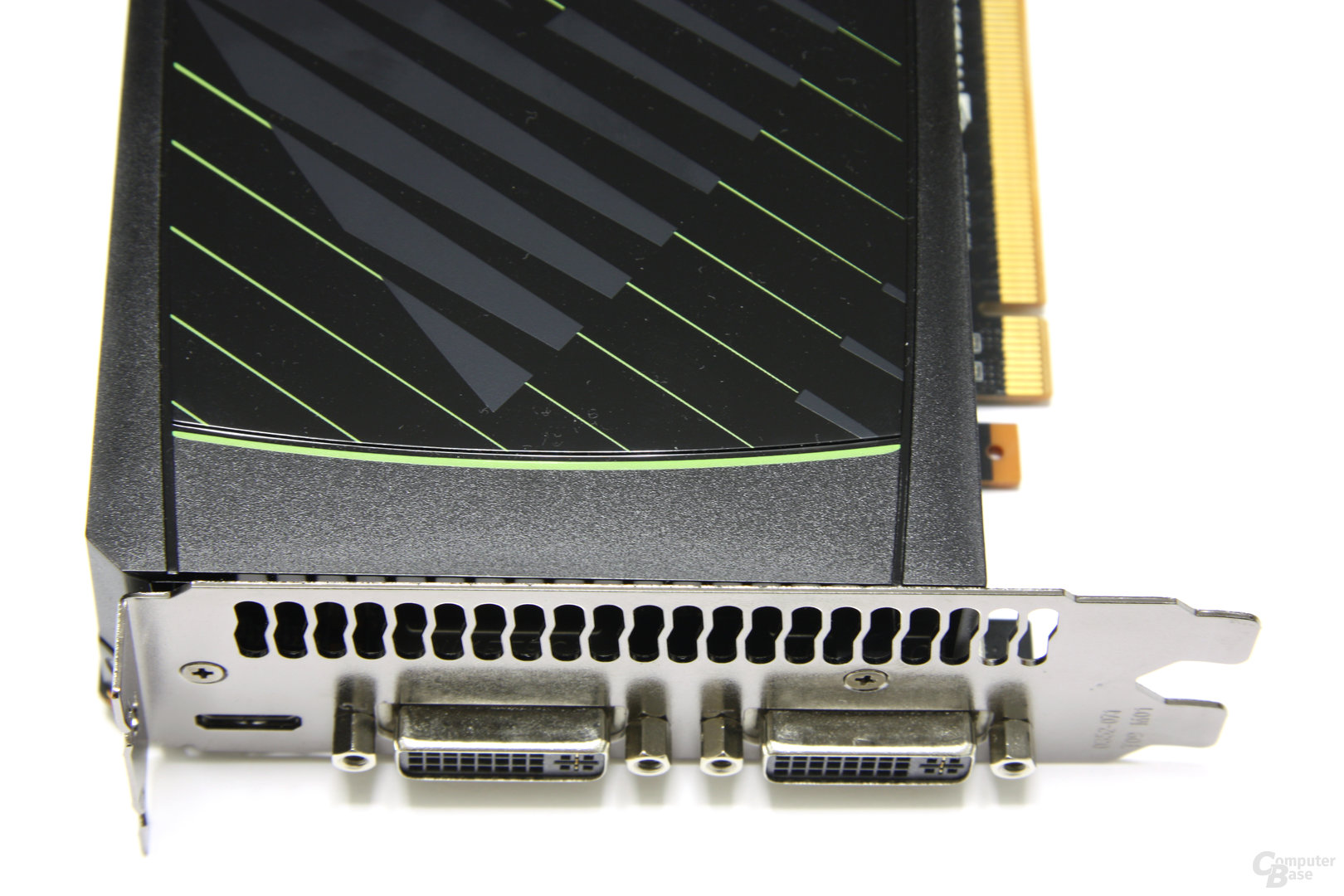 GeForce GTX 570 Anschlüsse