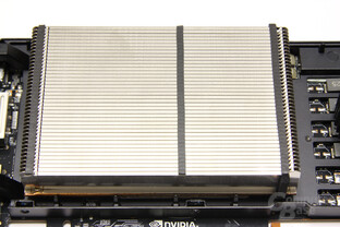 GeForce GTX 570 Kühlkörper