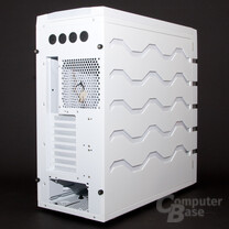BitFenix Colossus – Rückseite links