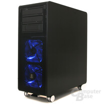 Lian Li PC-V1020B – Front rechts beleuchtet