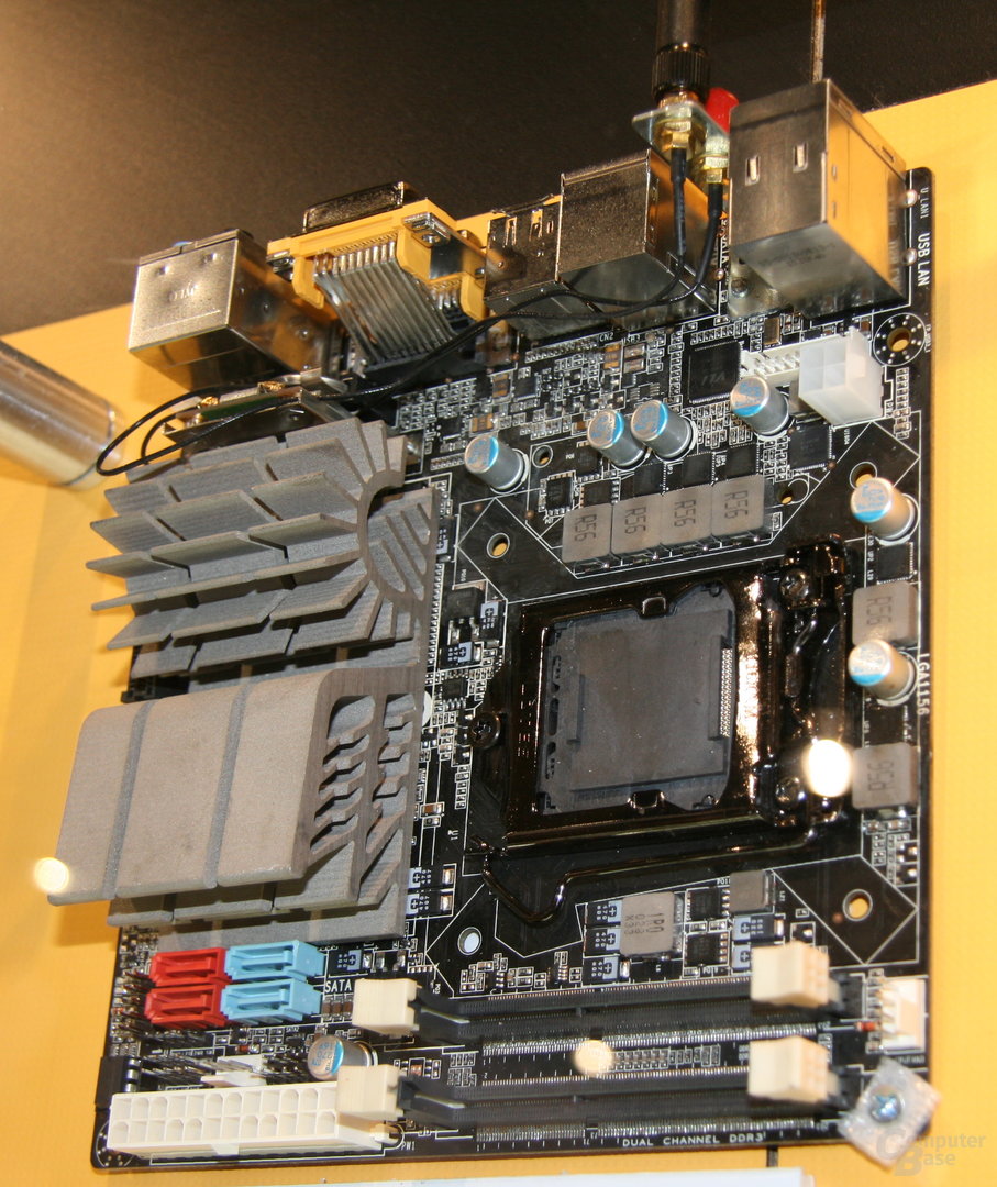 Zotacs H67-Mini-ITX-Board mit GeForce GT 430