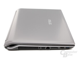 Asus N53SV: Seitenansicht