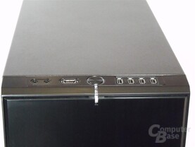 Fractal Design Define XL – Frontanschlüsse