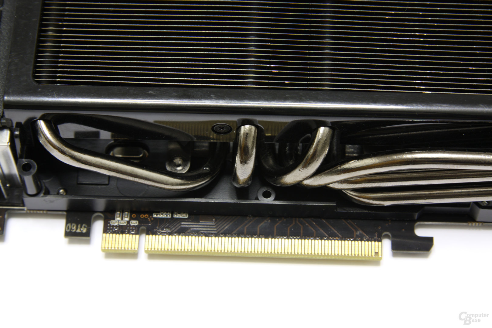 GeForce GTX 580 Phantom Heatpipes 2