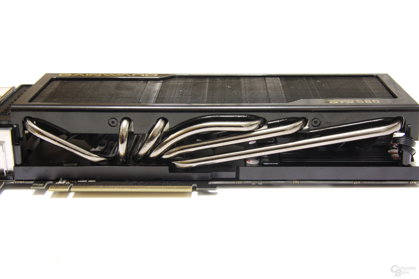 GeForce GTX 580 Phantom Heatpipes