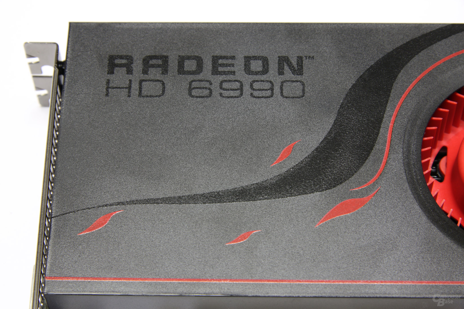 Radeon HD 6990 Schriftzug