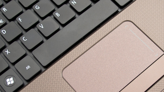 Acer Aspire 5253 im Test: 15" mit AMD „Fusion“ ab 350 Euro