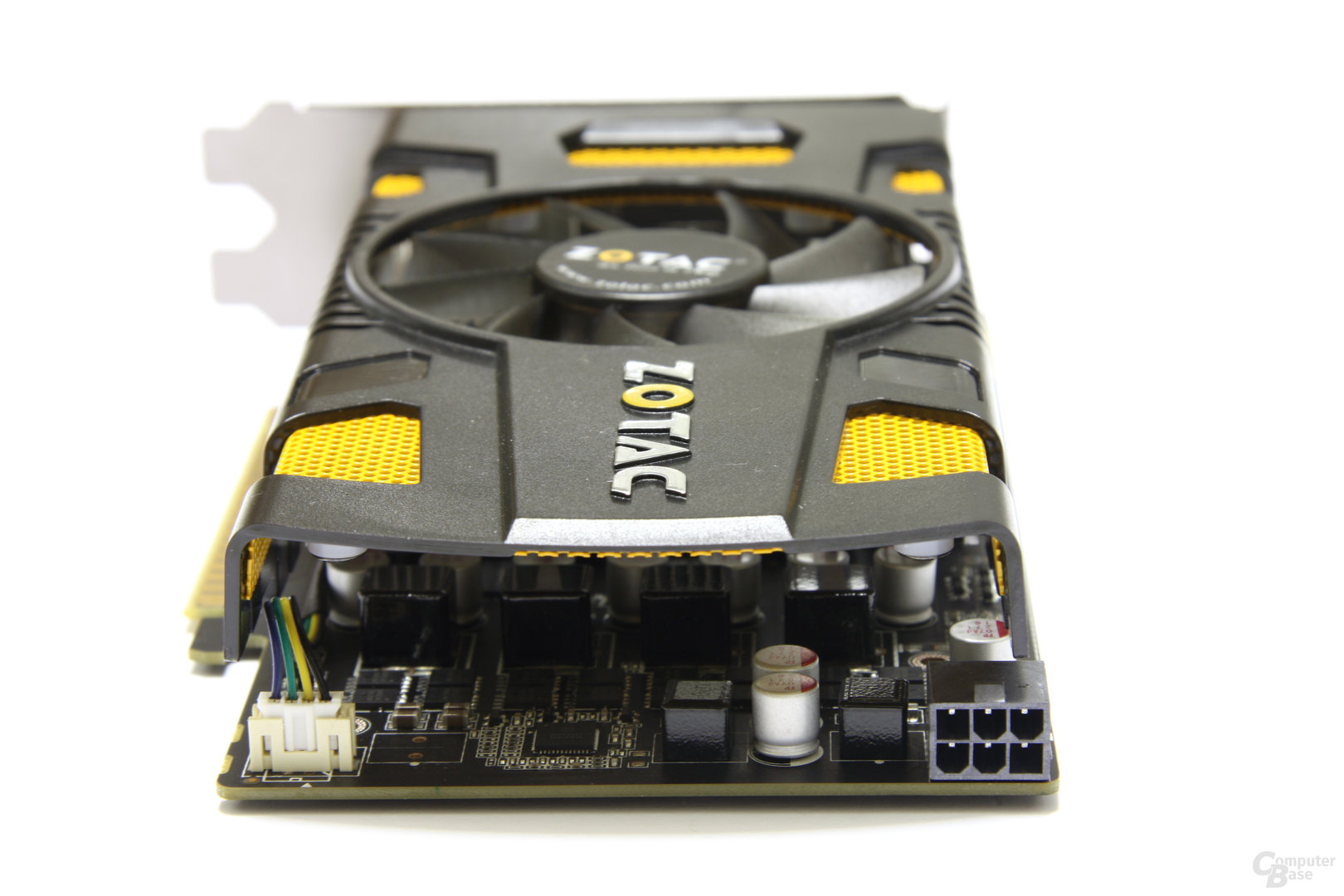 GeForce GTX 550 Ti AMP! von hinten