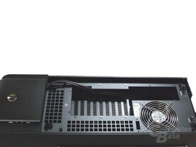 SilverStone TJ11 – Oberseite ohne Abdeckung