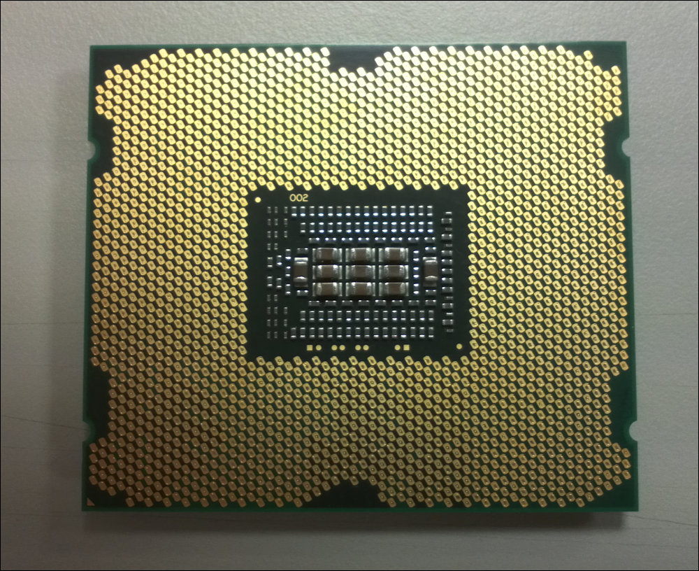 Intels Acht-Kern-Prozessor mit der ID Q19D