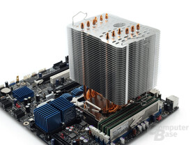 Breiter Radiator und hoher Lamellenabstand