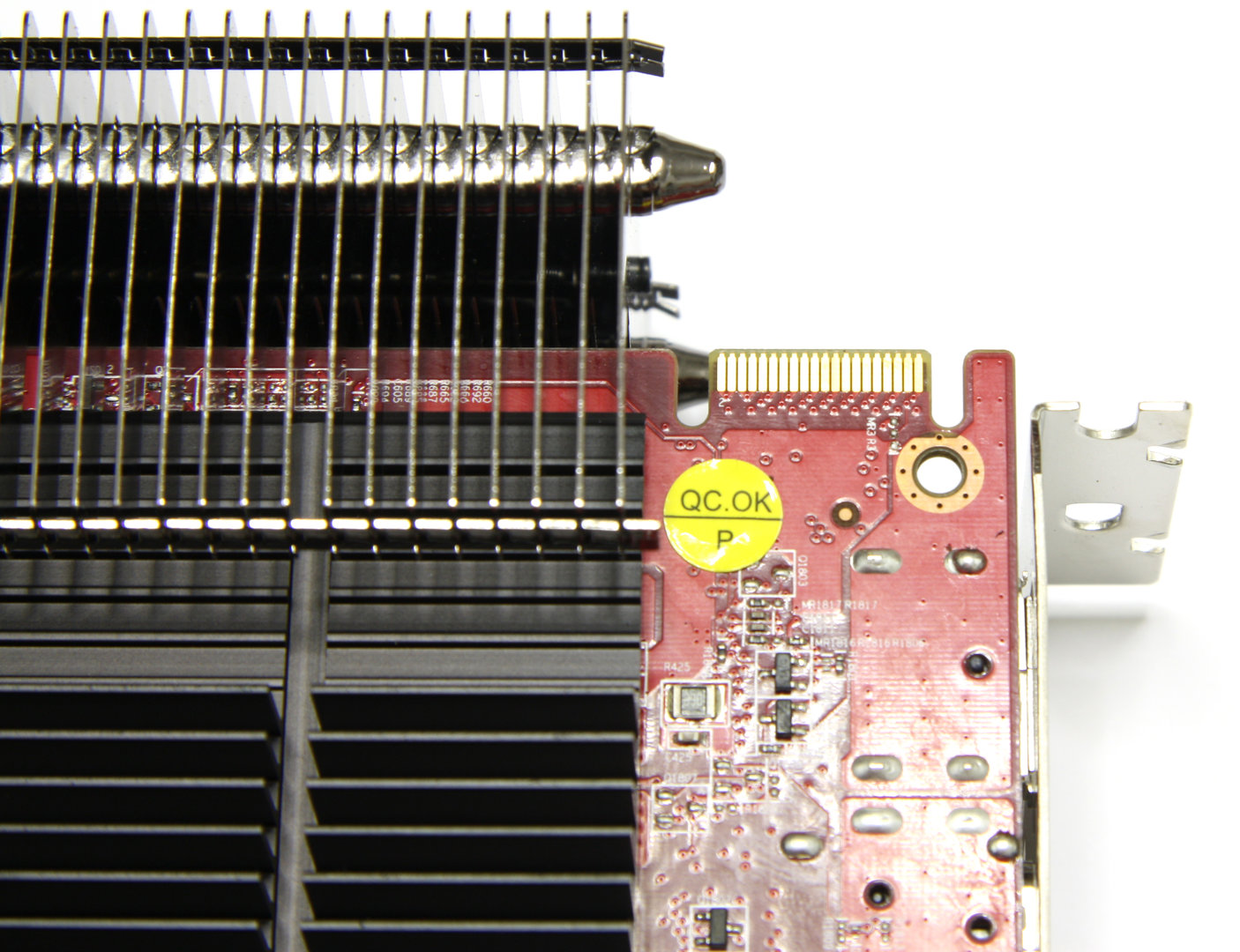 Radeon HD 6850 SCS3 CF-Anschlüsse