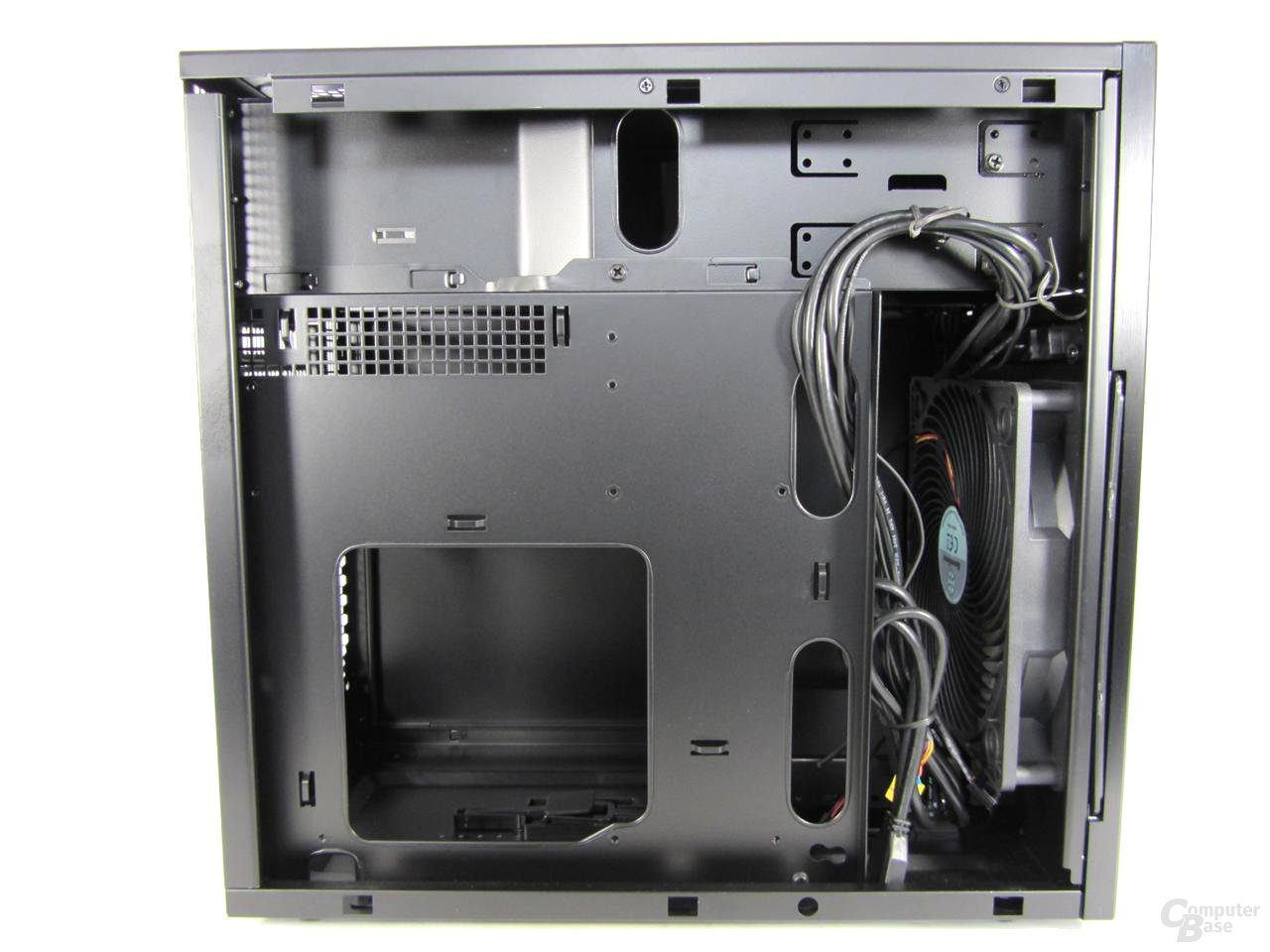 SilverStone TJ08B-E – Innenraum