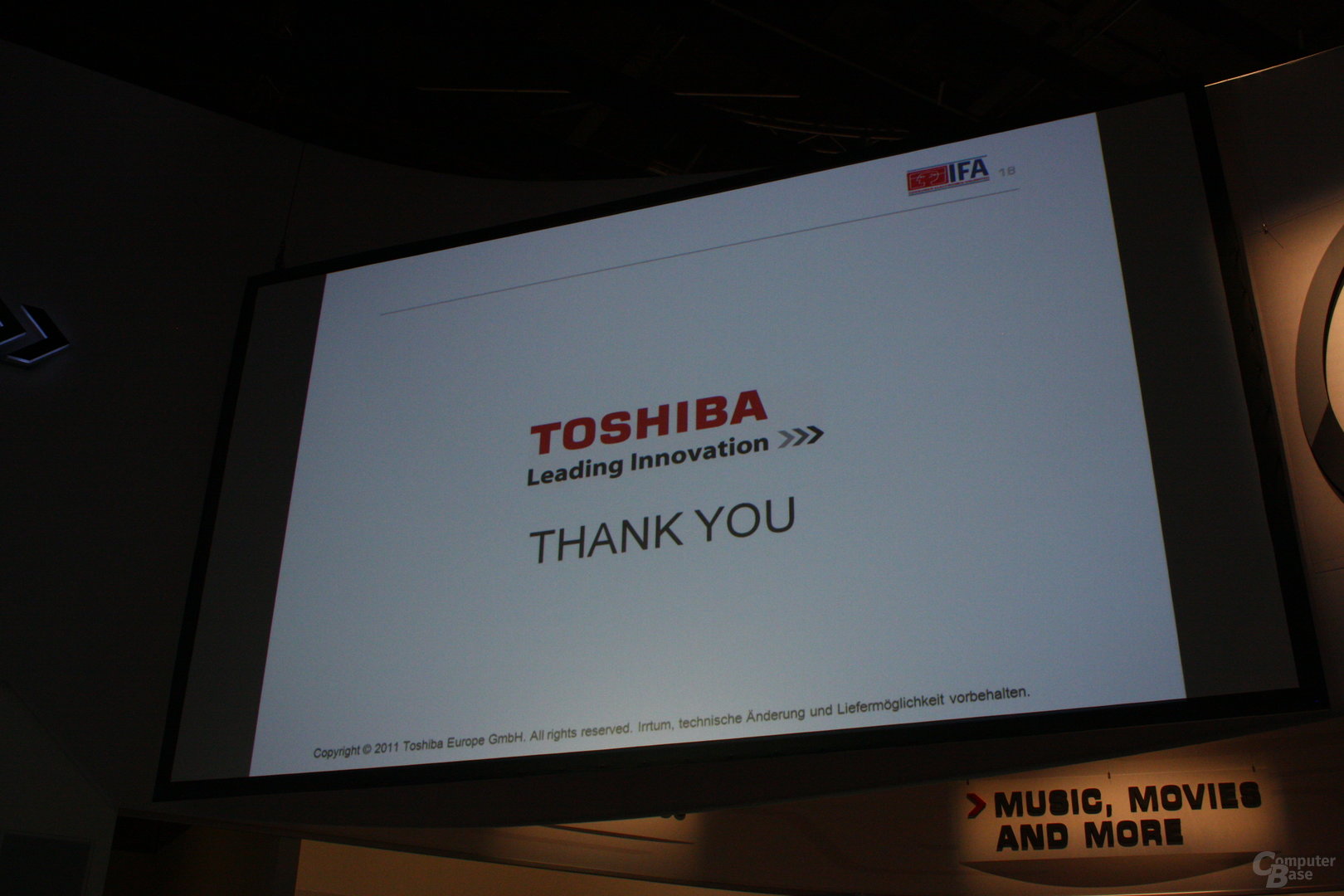 Erklärende Präsentation zur Technik in Toshibas brillenlosem 3D-TV