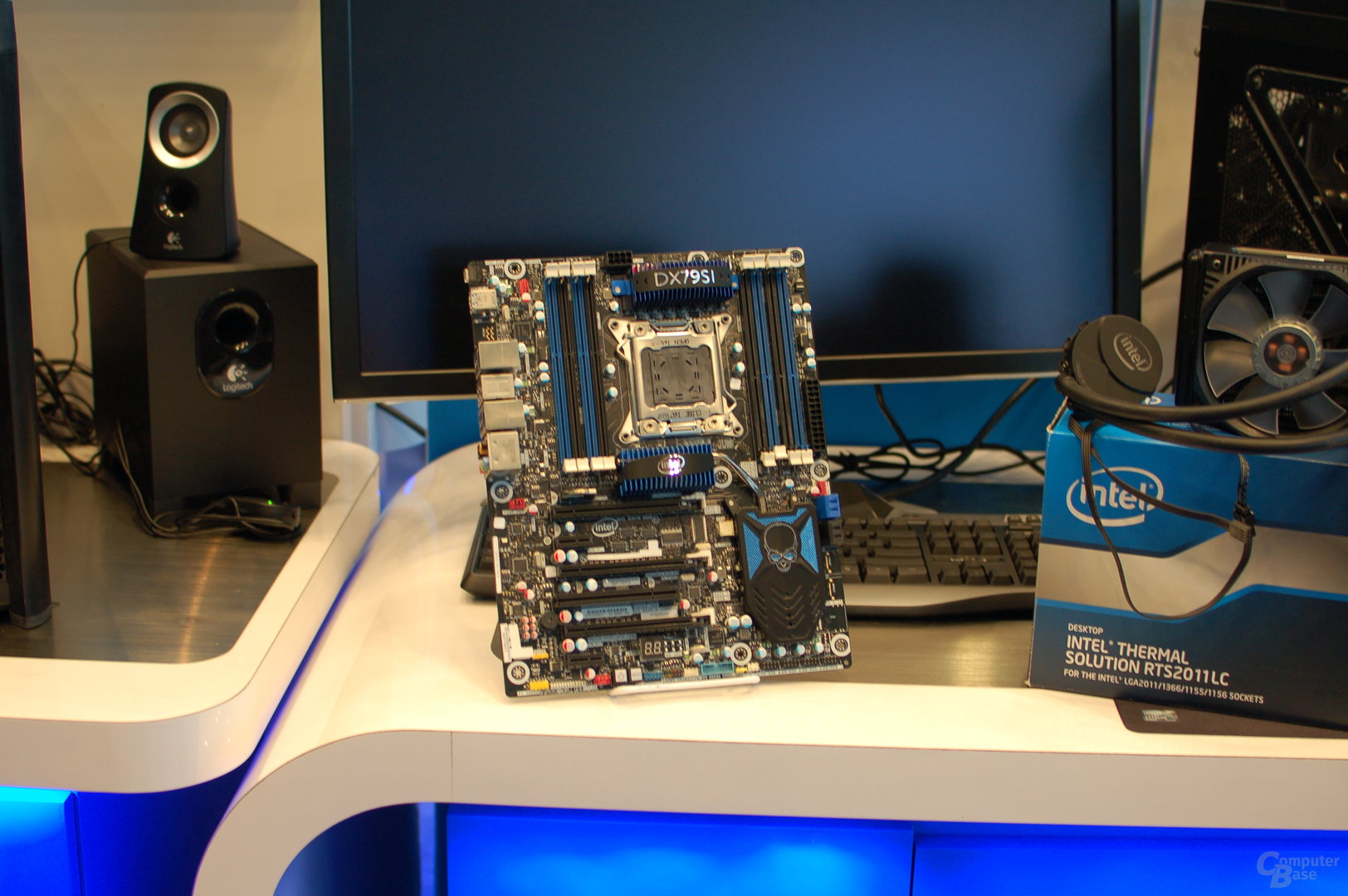 Wasserkühlung und X79-Board von Intel