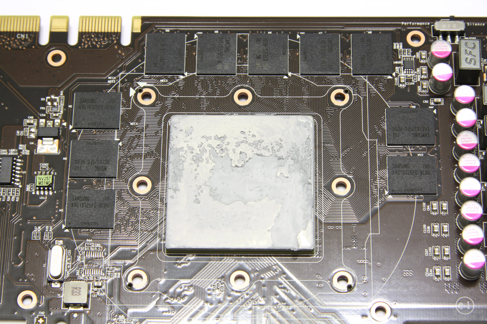GeForce GTX 560 Ti 448 Core TFIII PE OC GPU und Speicher