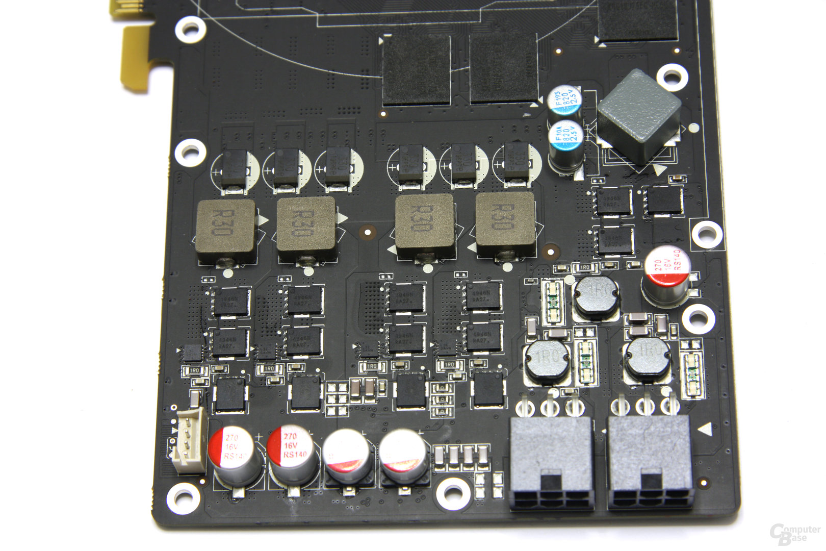 GeForce GTX 560 Ti 448 Core LE Bauteile 2