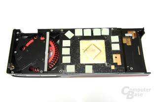 Radeon HD 7970 GPU und Speicher Kühlerrückseite