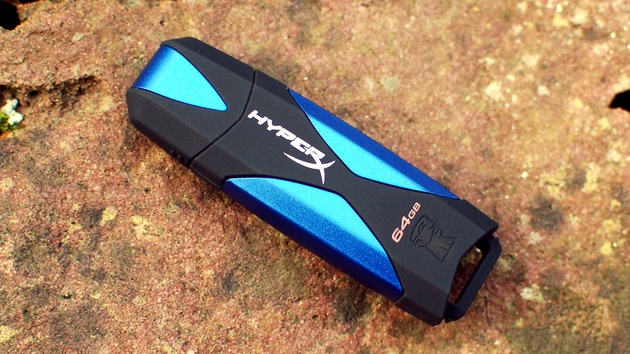 Kingston DataTraveler HyperX 3.0 im Test: Überragend schnell beim Lesen