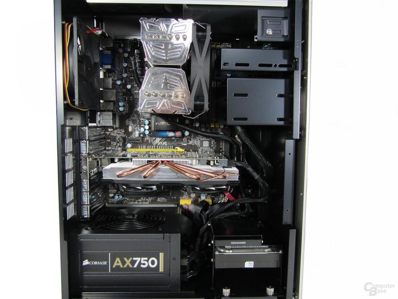Abee DX4 – Innenraum mit Hardware