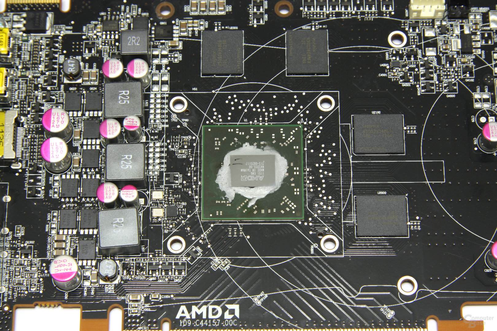 Radeon HD 7770 GPU und Speicher