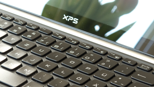 Dell XPS 13 im Test: Mit Kohlefaser und Gorilla-Glas