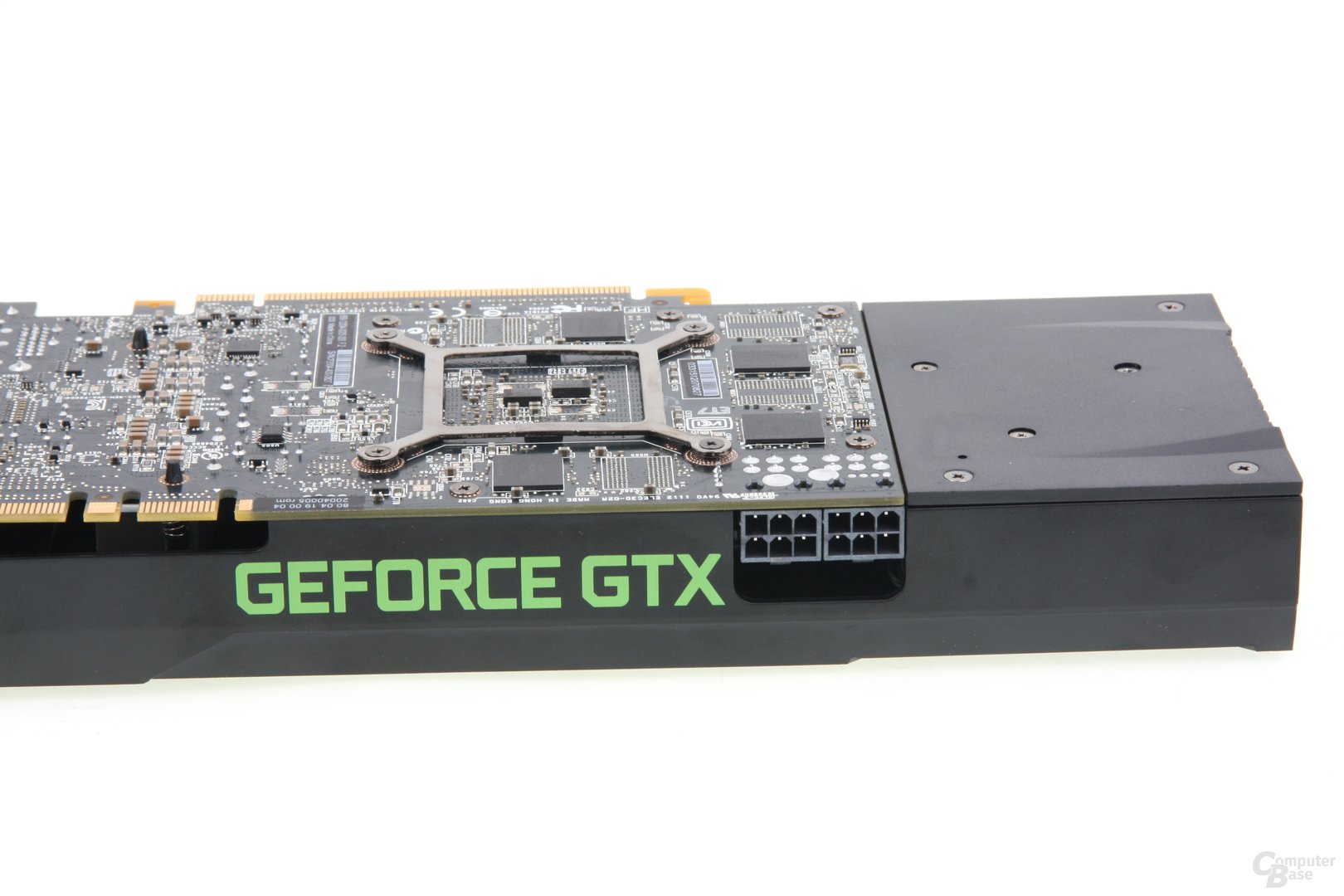 GeForce GTX 670 Stromanschlüsse