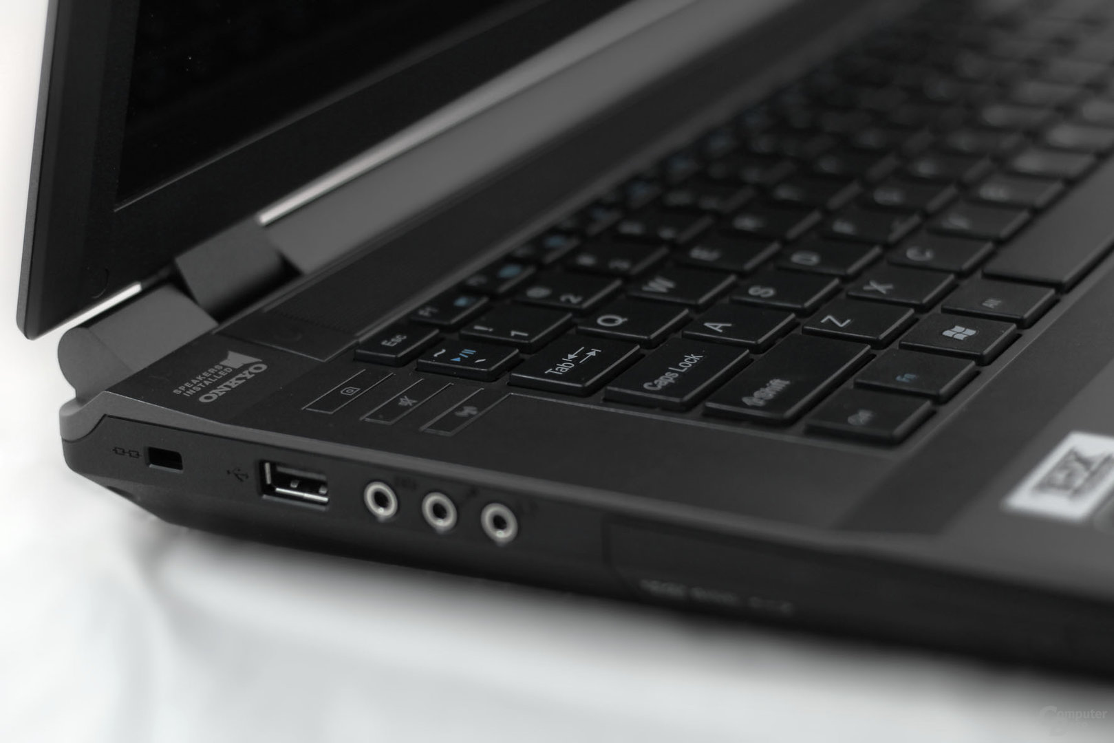 Schenker XMG A722