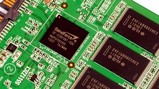 Adata XPG SX910 256 GB im Test: SandForce-SSD mit 5 Jahren Garantie