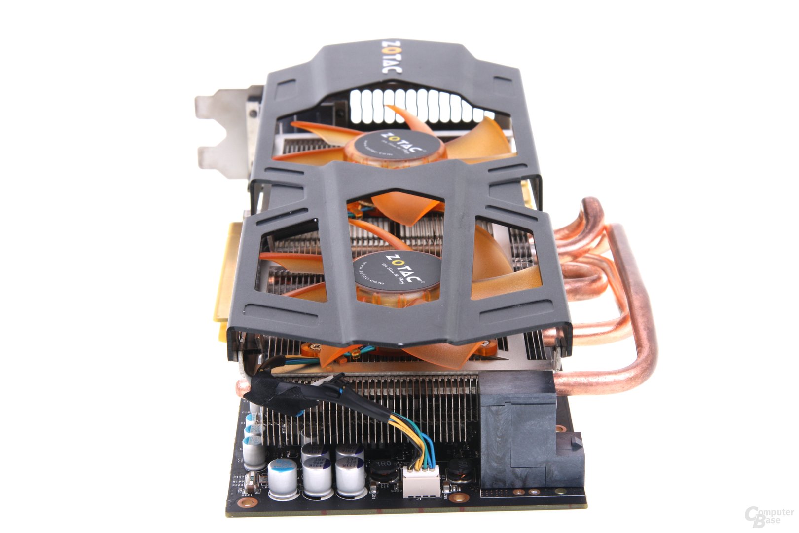 GeForce GTX 680 AMP! von hinten