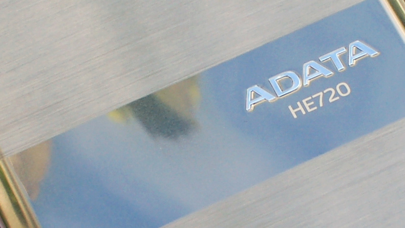 Adata DashDrive Elite HE720 im Test: Externe Backups in 8,9 Millimeter Stahl