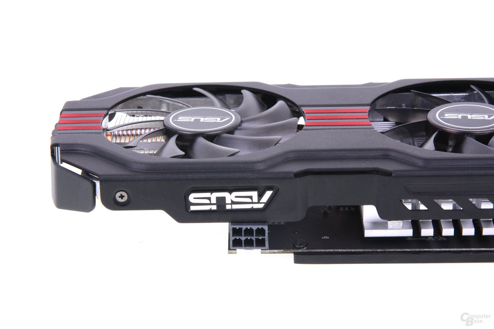 GeForce GTX 650 Ti TOP Stromanschluss