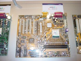 ALi M1687 Referenzboard.JPG