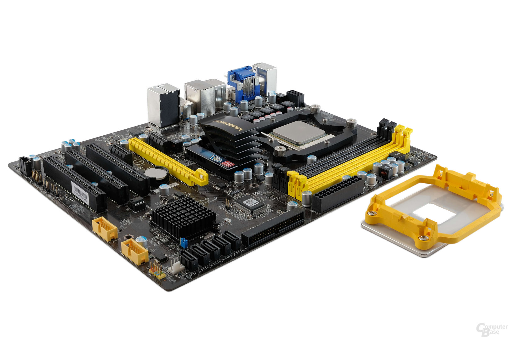 Foxconn A88GA-S mit AMD Phenom II X3 740 Black Edition