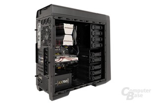 Thermaltake Urban S41 – Testsystem seitlich